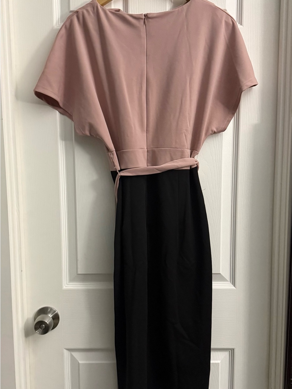 Two-Tone Pink and Black Midi Dress with Waist Belt - Picture 4 of 6